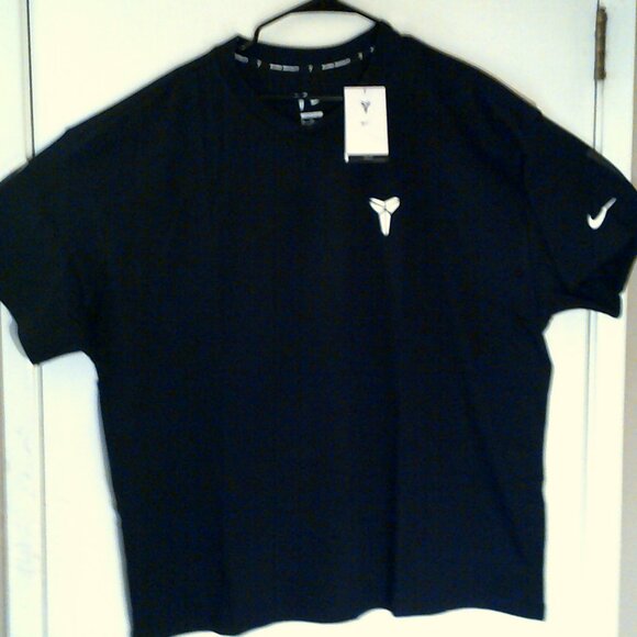NIKE HOOPS KOBE BRYANT "Mamba Mentality Tee" MEN'S BLACK T-SHIRT 2XL HJ3318-010 - Picture 1 of 8